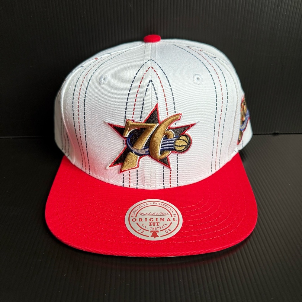 NWT Philadelphia 76ers Mitchell & Ness White Red NBA Triplin Snapback Hat Cap
